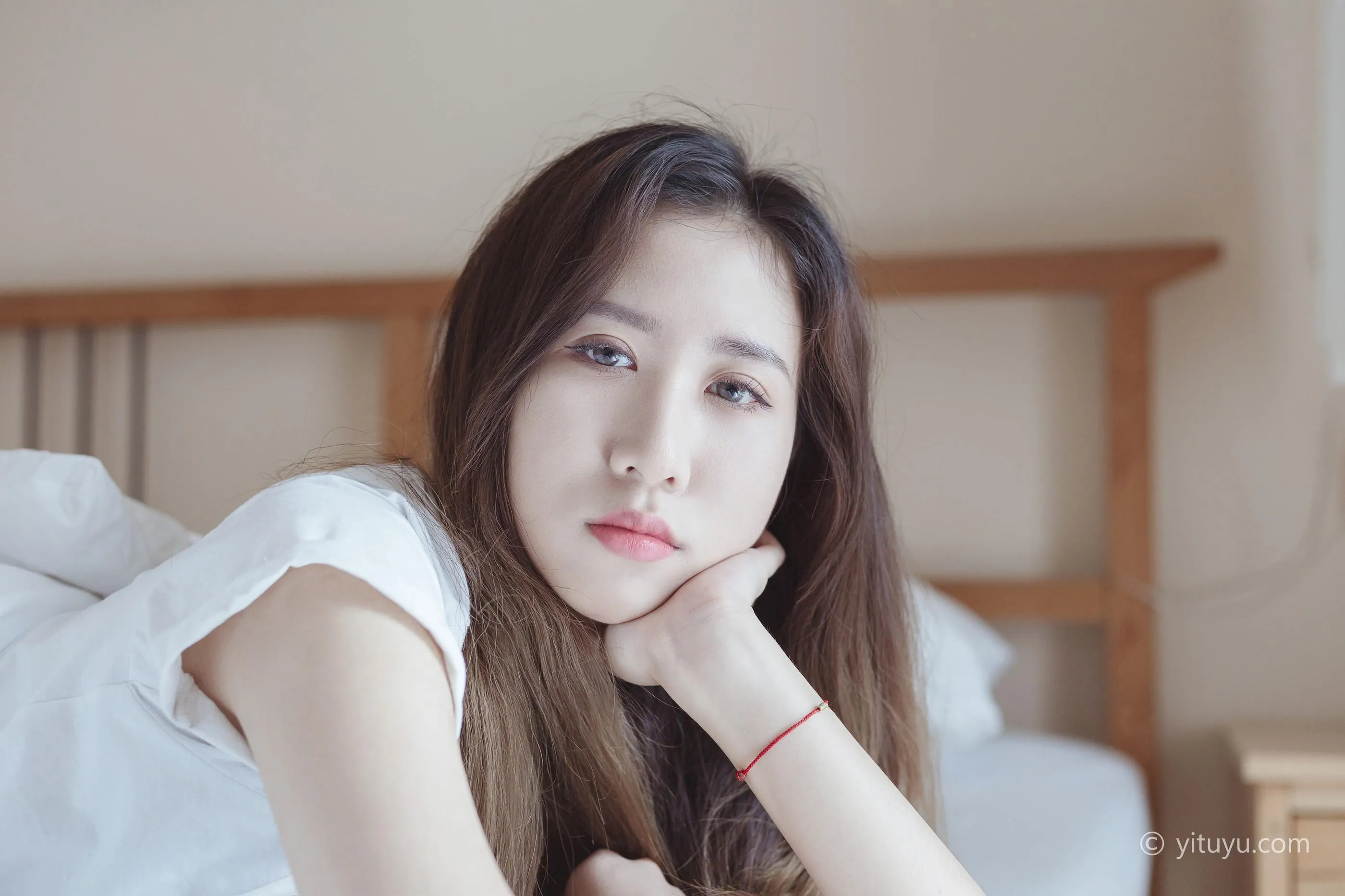 [YITUYU艺图语]2021.07.07 独自醒来 Jenny [36P]插图8